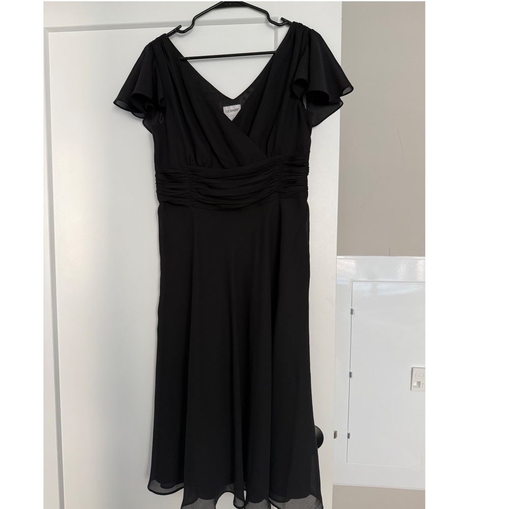 Liz Baker Black Ruched Waist Flutter Sleeve V-Neck Chiffon Midi Dress Size 8